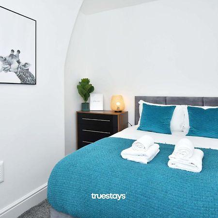 Gilman House By Truestays - 4 Bedroom House In Stoke-On-Trent Etruria Екстер'єр фото