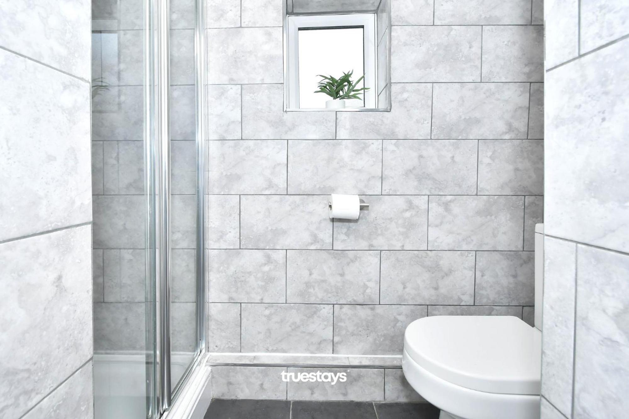 Gilman House By Truestays - 4 Bedroom House In Stoke-On-Trent Etruria Екстер'єр фото